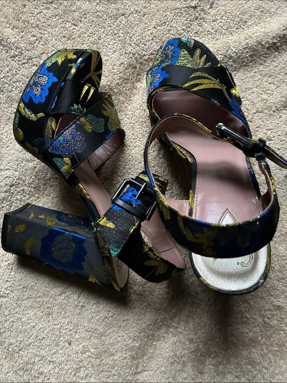 Circus by Sam Edelman 7 Black Floral Block Heel Sandals with Blue & Gold Accents